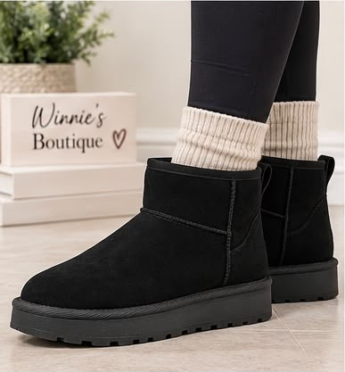 Ladies Faux Suede Fur Lined Ultra Mini Ankle Boots – Black & Chestnut